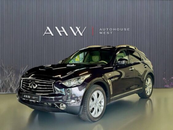 Infiniti QX70
