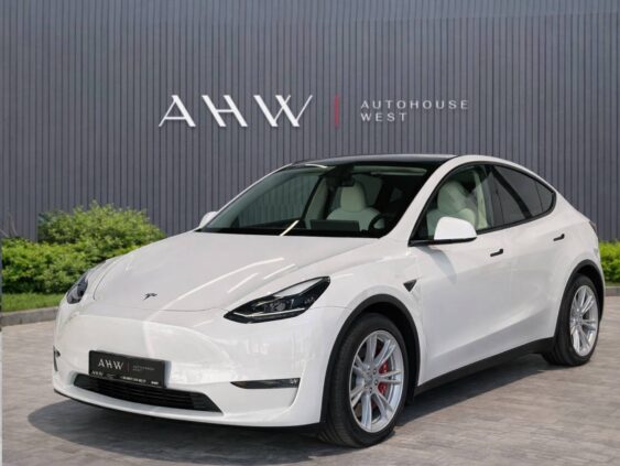 Tesla Model Y 2021