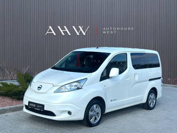 Nissan E-NV200