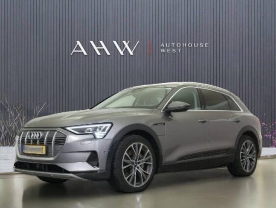 AUDI E-TRON 2019