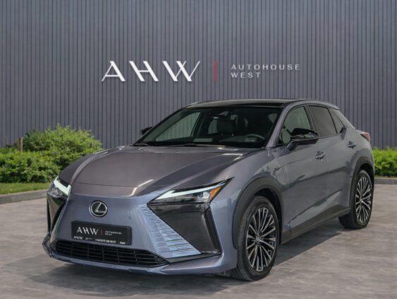 Lexus RZ 2023