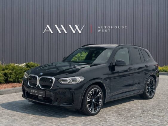 BMW iX3 2021