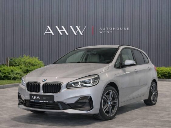 BMW 225xe 2020